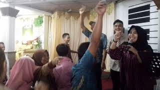 Download lagu LAGI SYANTIK - Siti Aisyah (dangdut koplo) #Siti badriah mp3