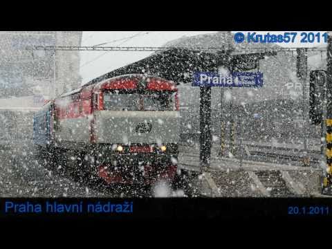 ČD 749.006 - R1252, Praha, 20.1.2011 [vánice]