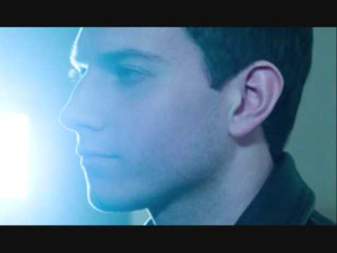 B-Sykes Feat. Dimitris Mentzelos & El Zeraw (Tang-Ram) - Greek Ladies