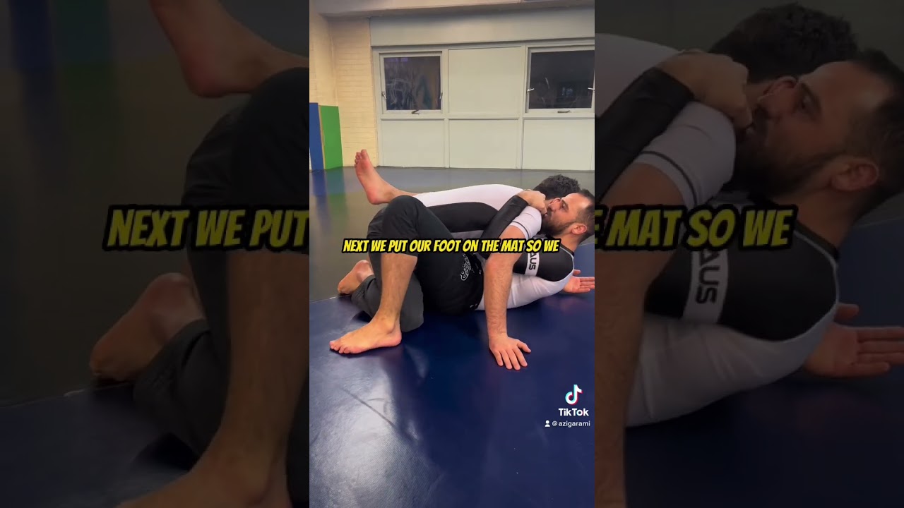 Muscle Sweep (from Closed Guard)