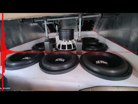 Maagi X Talonpoika Lalli  -  Älä Selitä (Rebassed)