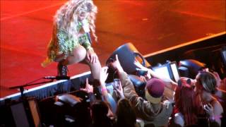 Beyonce - 'Why Don't You Love Me' Auckland 19 October 2013