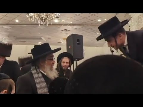 Chaim Horowitz Getting Criticized by Satmar Rebbe R’ Aaron for singing Ribono Shel Olam at a Chuppah