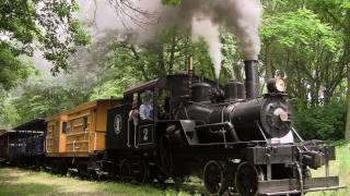 preview picture of video 'Heisler Steam Locomotive near Freeport, Illinois on 6-18-2011'