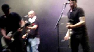 Vixen - Millencolin Rio 2010