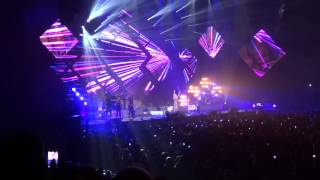 Ellie Goulding - ''Starry Eyed'' , live 2. 3. 2014, Belfast,Odyssey arena