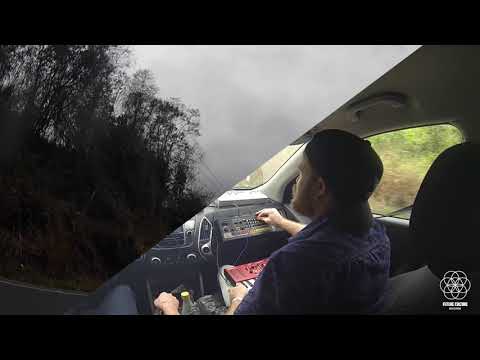 Mojeaux - Cacao Acid Road Part 2 (Live) [Roland boutique tr-08, tb-03, sh-01a live improv]