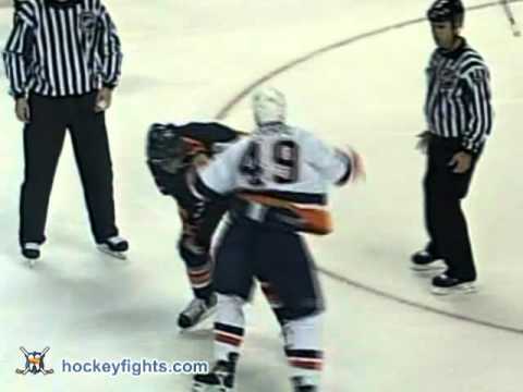 Eric Godard vs Eric Cairns