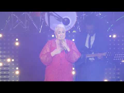 Lupita D'Alessio - No Preguntes Con Quién (En Vivo Desde La Arena CDMX)