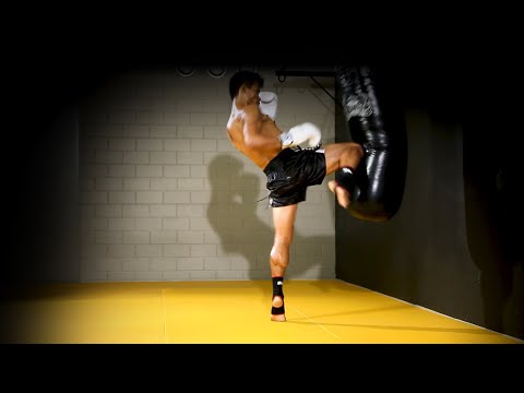 Treino com Saco de Pancada para MUAY THAI/MMA