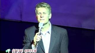 Steve Green singing &quot;In Brokenness You Shine&quot; / Concert in Seoul, Korea
