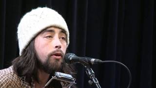 Jackie Greene - Honey I Been Thinking About You (Bing Lounge)
