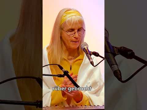 The Art of Letting Go - The Story of the Two Monks | Chintamani dasi | Yoga Vidya Satsang #SHORT