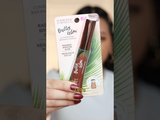 Vídeo relacionado con Physicians Formula Butter Glow Contour Wand, Bronceador Líquido para una Definición Instantánea, Nutritivo y Cremoso, Fácil Aplicación, Medium Deep