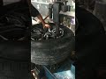 Tutorial Cara Lepas Ban Mobil Dari Palek Pakai Alat Tekanan Hidrolis Salamallaik6377