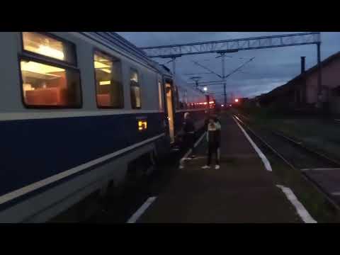 primul Tren estival 2023 IRN 1932 Oradea -Mangalia in gara din Teiuș L2. 17.06. 2023 p.1 video HD 📹