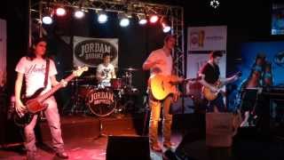 Jordan Brooker Band Performs &#39;Thataway&#39; Live for WKDQ
