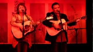Dale Ann Bradley&Steve Gulley. It's a long lonesome Road