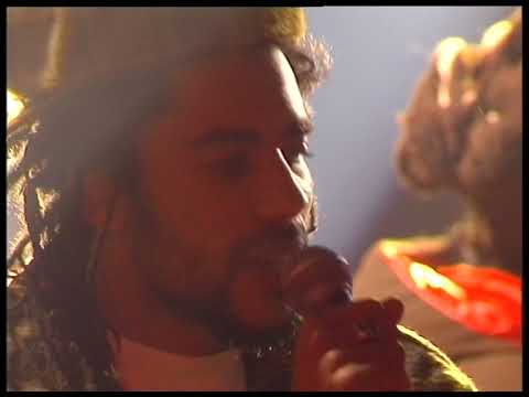 Urban Species feat. MC Solar - Listen (Live NPA Canal+)