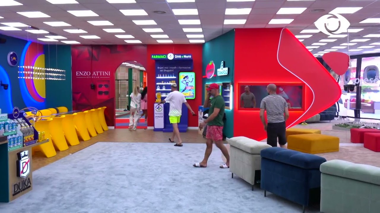 Zarf/ Një surprizë e bukur me veshje për vajzat