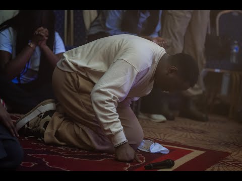 NON-STOP WORSHIP PLAYLIST ON REPEAT | 4HRS QUIET PLACE - Victor Thompson