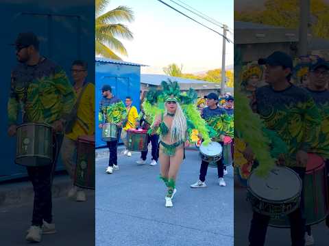 Desfile de correo del Distrito Paraíso de Osorio La Paz