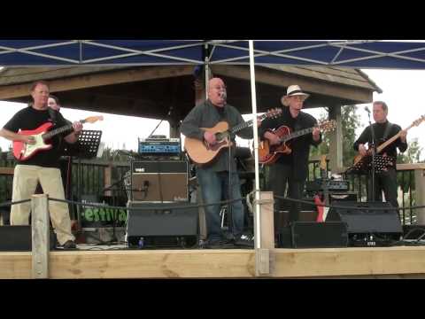 Flaxwood Festival 2011 - Graham Wardrop continues his second set .....