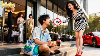 Un SDF viré d’un resto; une PDG le recueille et lui donne une carte noire: il était milliardaire !