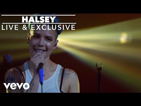 Halsey - Hold Me Down (Vevo LIFT Live)
