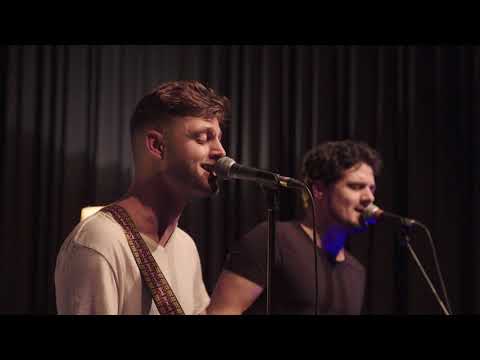 MAX APOLLO & Tobias Carshey - Needles and Guns (Unplugged)