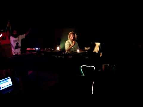 Asher Selector - Terremoto #14 - Expandindo Mentes