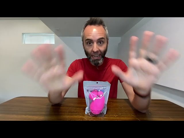 Best Makeup Sponges for Cleaning Glasses - close-up view