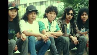 Download lagu Mega - Suara Cinta (HQ) mp3