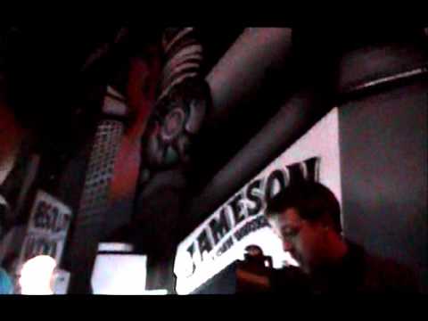 Carnage & DJ Turtleneck w) Villa Rosa