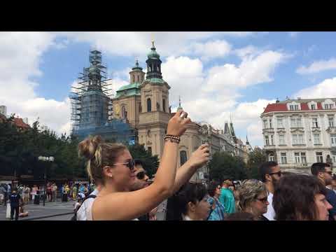 Awesome Scottish street music in Prague City Center