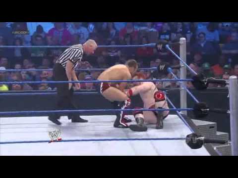 Sheamus Vs Daniel Bryan - 04/05/2012