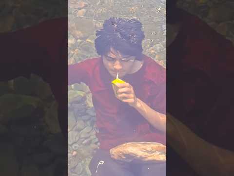 Underwater Eating