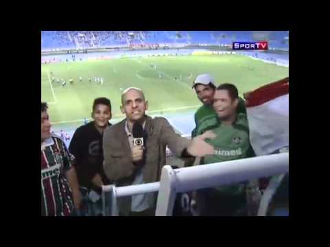 Smigol vai ao Engenhão assistir ao jogo entre Fluminense e Santos