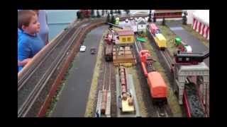 preview picture of video 'The NMRHA Lionel O-Gauge Layout: Scenes & Engineer's Cab Ride.'
