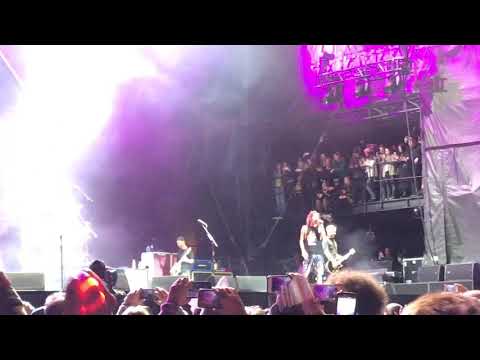 Foo Fighters - Under Pressure Cover (Voodoo Festival 2017)