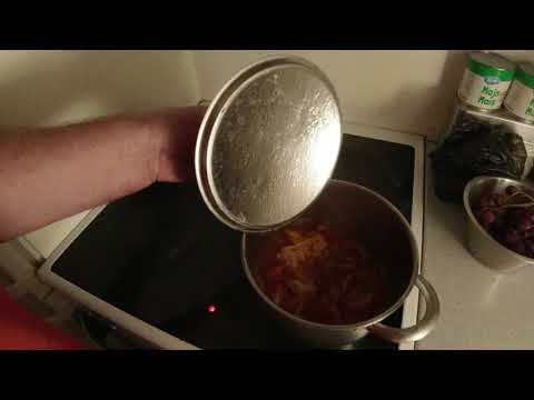 MongoTV_7136 - Min Aftensmad - DANISH MUKBANG - Del 1 - RAVIOLI De Luxe Med PØLSE og OST og TOMAT