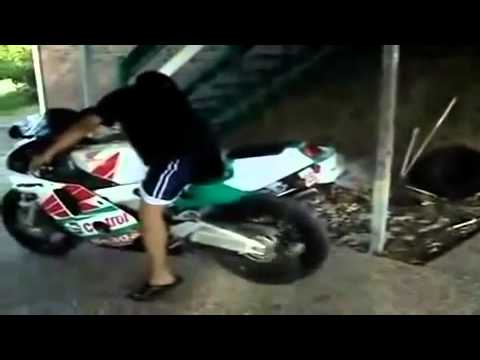 Brak mózgu + motor 