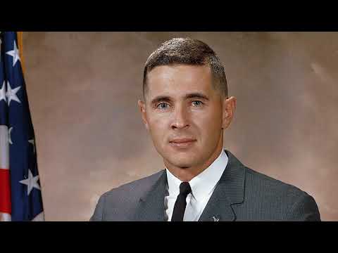 BD 0374 William Anders Hall of Fame Member Video