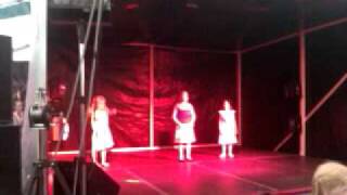 Kermis wyler - k3 - oma&#39;s aan de top ( Alain Siroen )