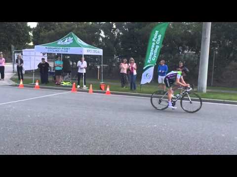 Charlie Wright wins KP Junior  Carnival road race sprint 2015