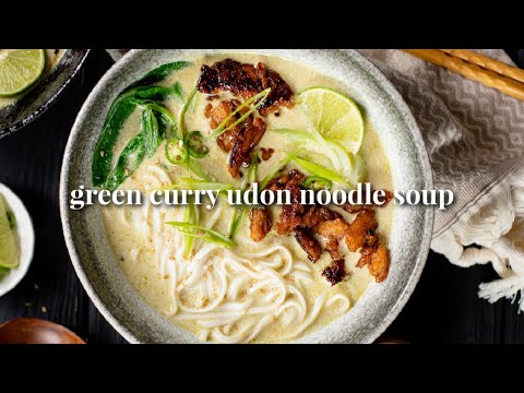 Sopa de macarrão Udon com curry verde | Este saboroso vegano