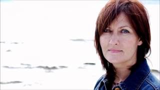 Karen Matheson   - Buain Na Rainich Taobh Ioch Eite