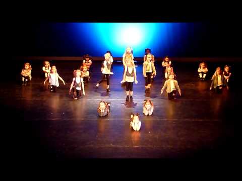 PS Hroch H6 MAMMA MIA v divadle 2014