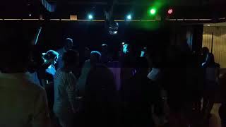 Bruiloft DJ in Noord Nederland met Drive-in Show
