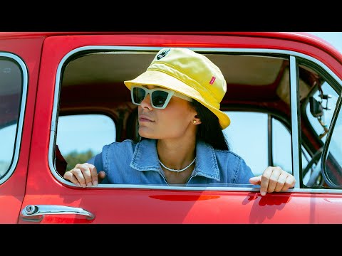 Marta Santos - Me Sabe a Sal (Videoclip Oficial)